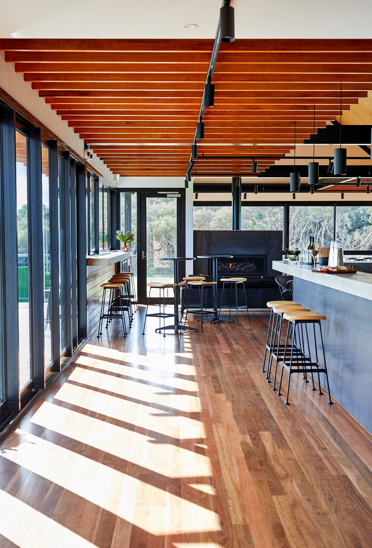 16HH dining room with timber and brick